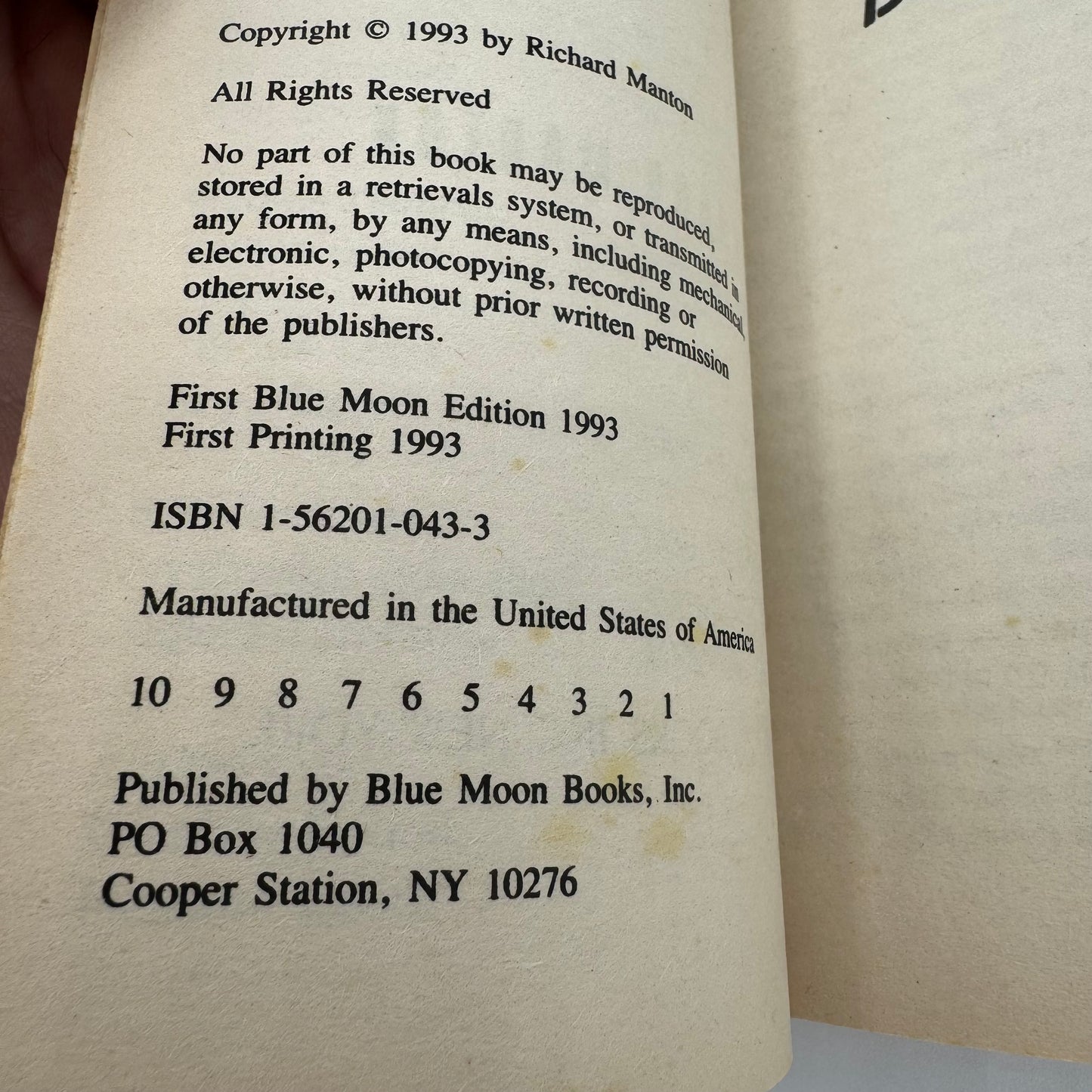 The Blue Train by Richard Manton (Blue Moon Books - 1993)